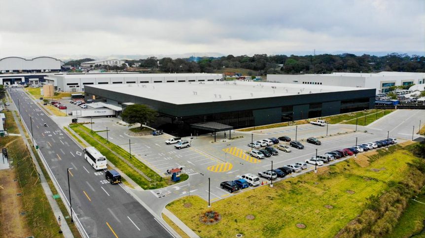 Vista aérea de la planta de MicroVention-Terumo en Zona Franca Coyol